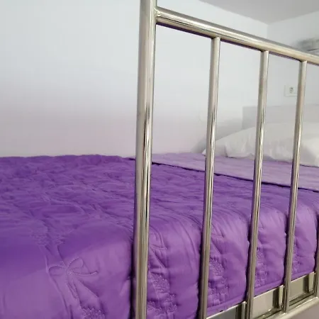 Apartman Rose By The & Tennis Courts *